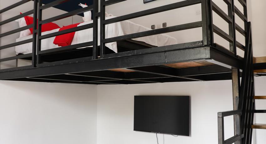 LYANA ( Suite parentale)