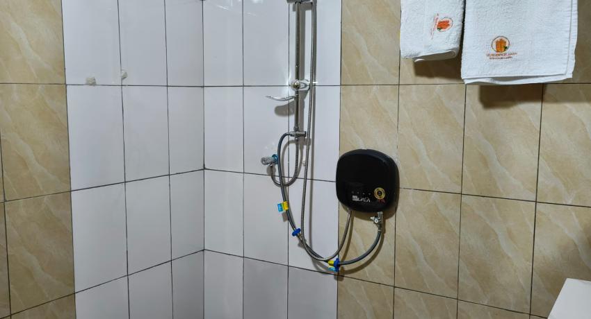 LYANA ( Suite parentale)