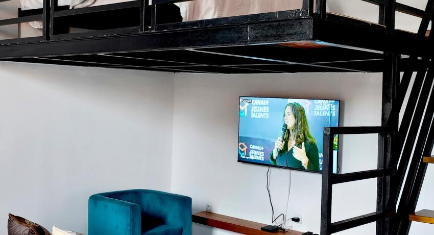 LYANA ( Suite parentale)